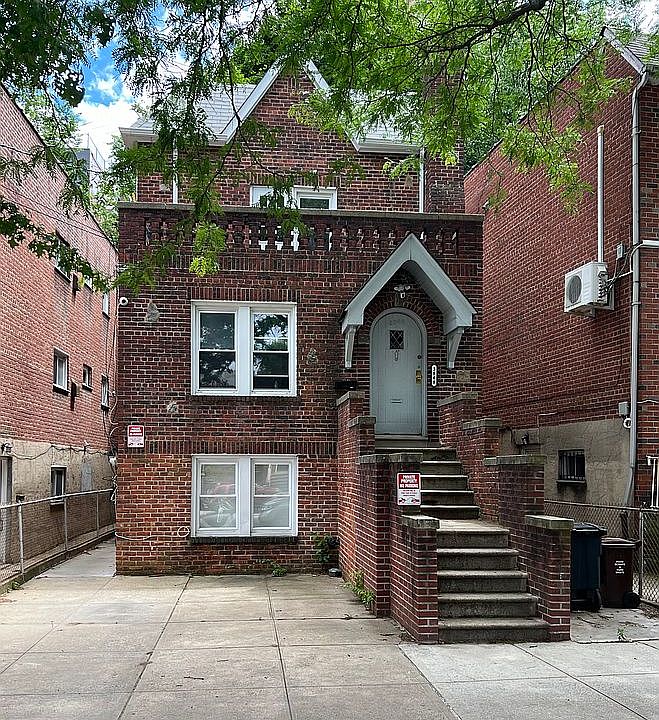 2nd image of 3848 Bailey Ave