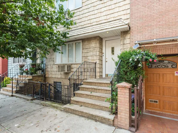 909 Lorimer Street image 6 of 15