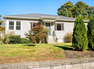 216 Main St, Sprague, CT 06330