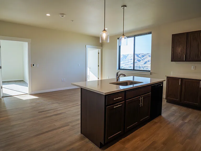 2647 Nez Perce Dr #4 — Photo 2