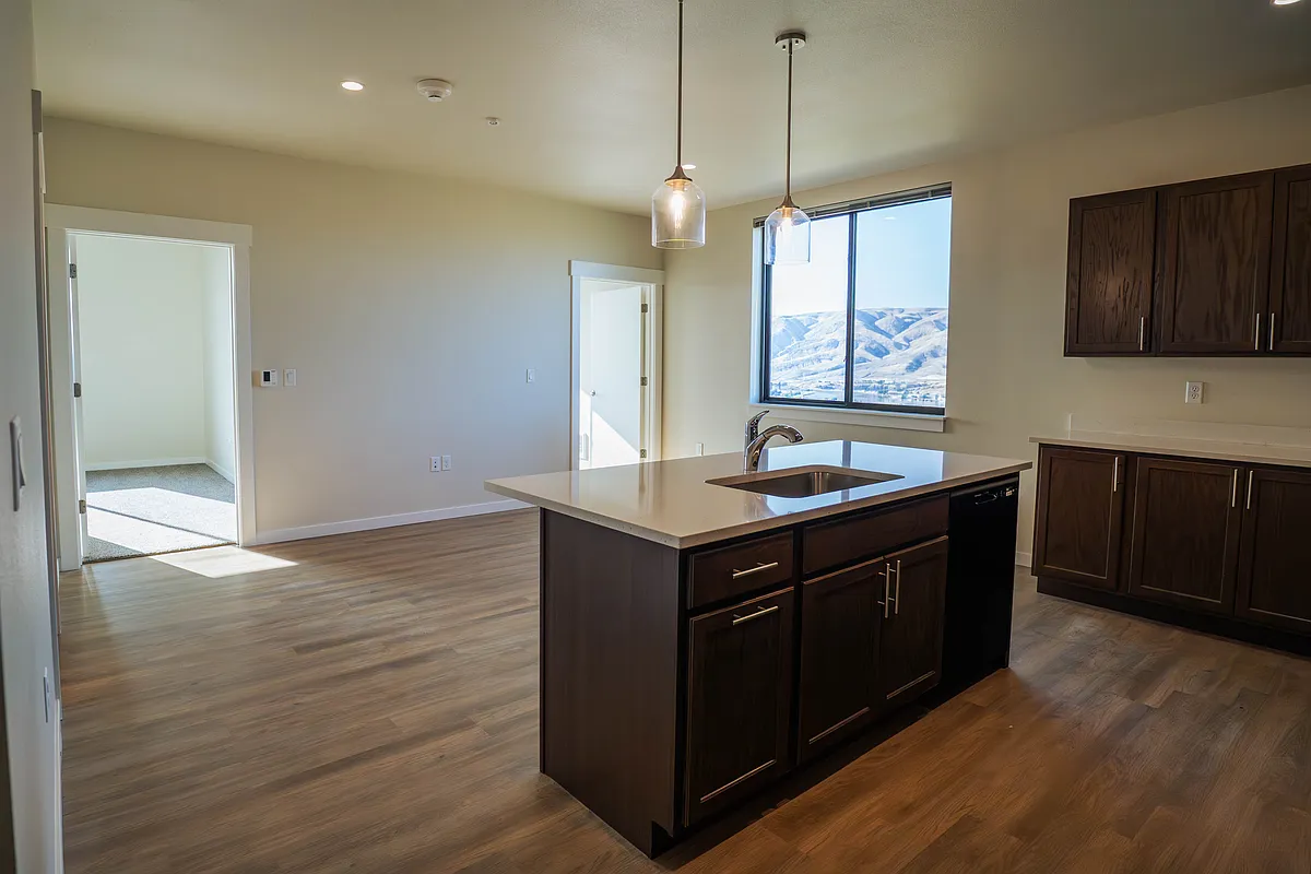 Building Photo - 2647 Nez Perce Dr #4