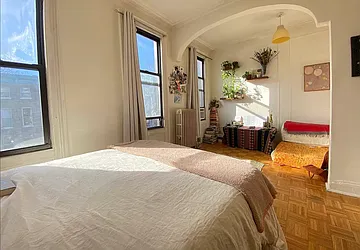 Rented by Nolita Group