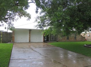 213 W Vaughn Ln, Deer Park, TX 77536