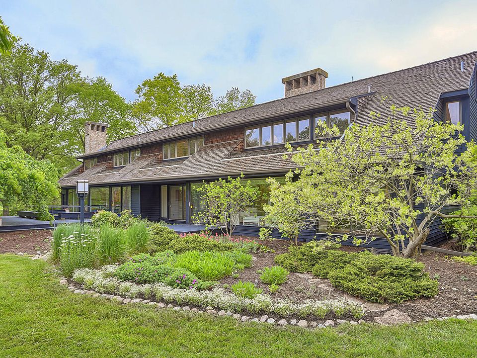 7 Lake Park Rd, Champaign, IL 61822 Zillow