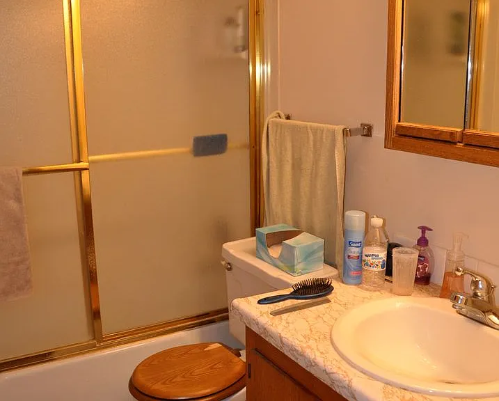 101 Parkway Ave — Photo 32