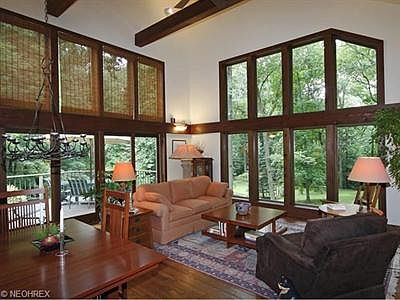 5th image of 3 Whisperwood Ln