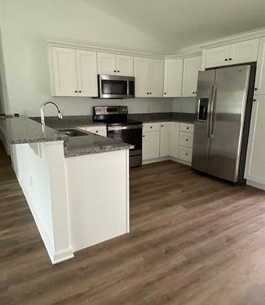 3rd image of 8930 22nd St