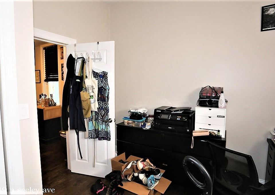 1st image of 4849 N Seeley Ave #1822
