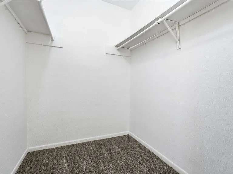 78 W Park West Dr — Photo 12