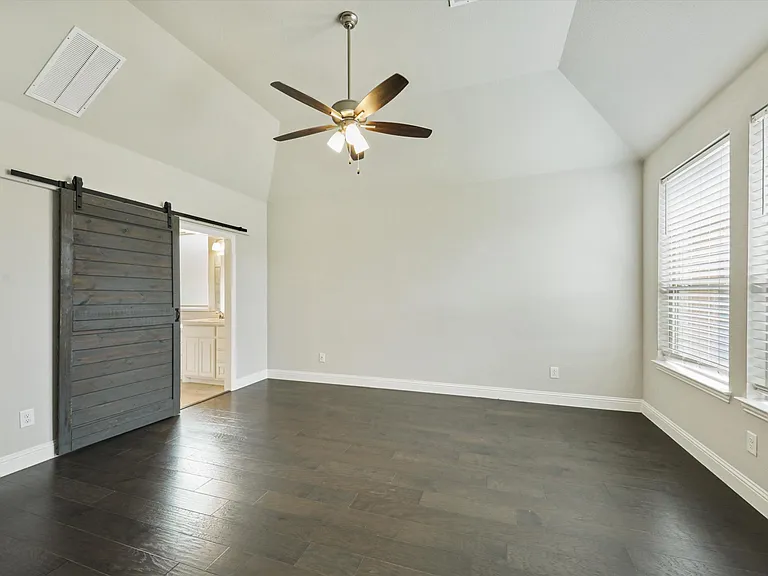 9920 Bitterroot Dr — Photo 9