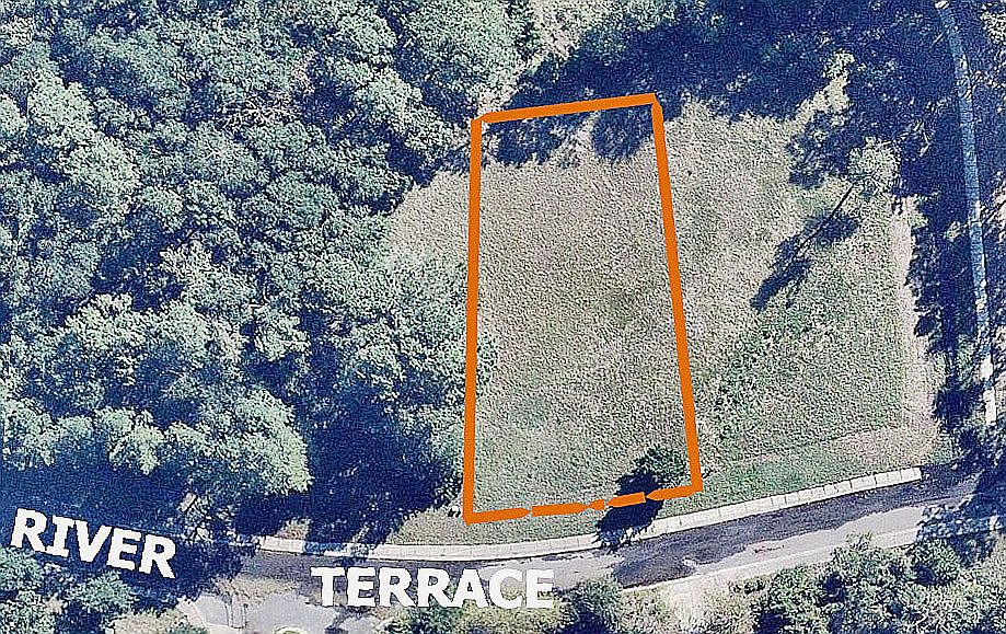 Property Overlaid on Aerial 