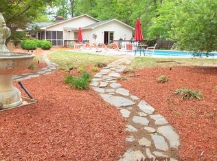 909 Coventry Rd, Kannapolis, NC 28081