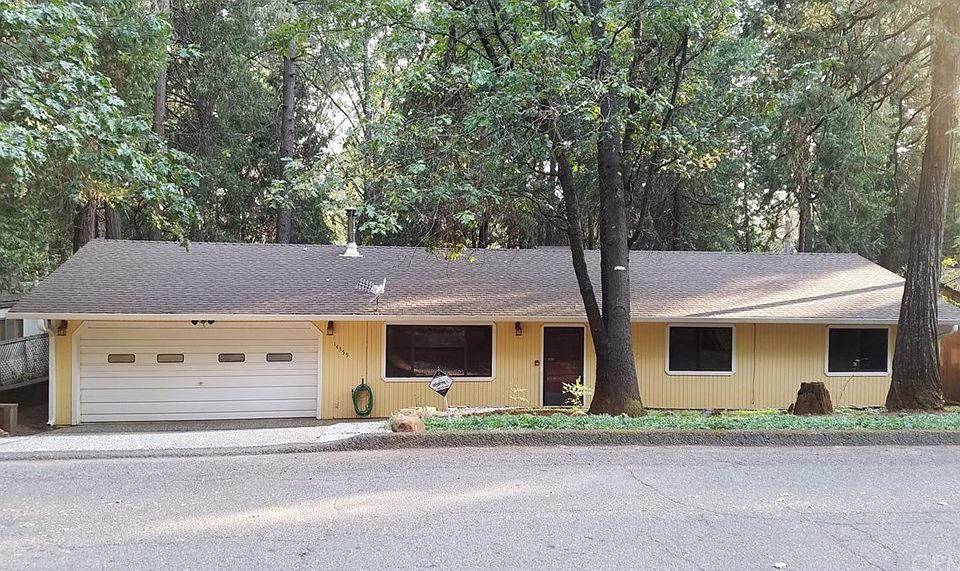 2nd image of 14355 Sinclair Cir