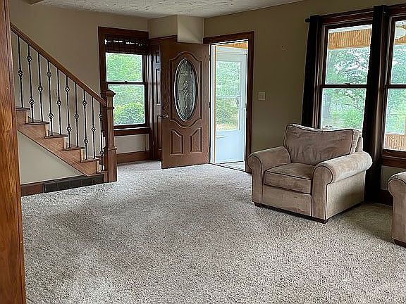 5th image of 1217 Crystal Lake Blvd