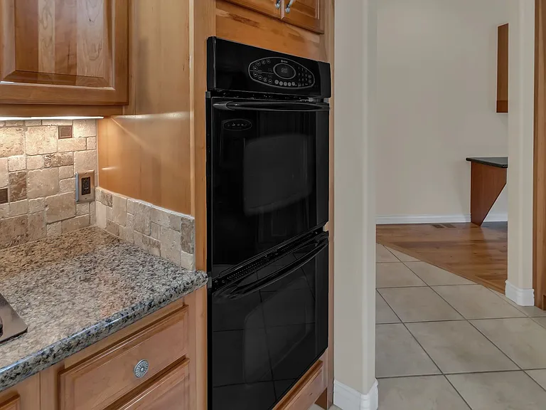 2245 Idella Ct — Photo 30
