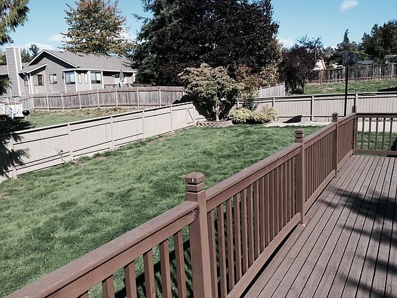 4th image of 7027 66th St NE