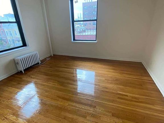 3rd image of 25-31 38th St #2C