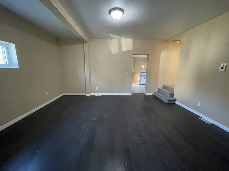 1435 Pearl Pl SW — Photo 4