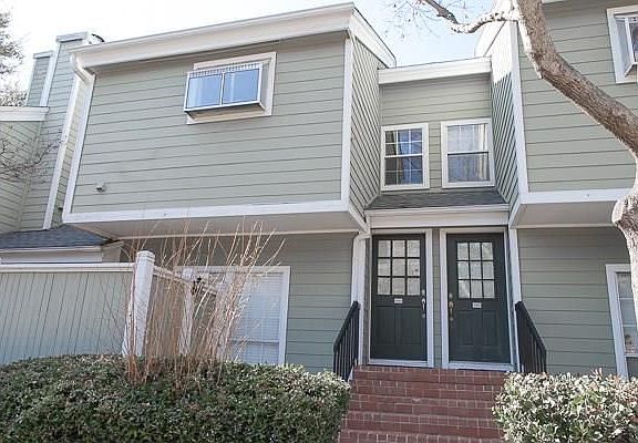 3rd image of 6220 Bentwood Trl APT 1904