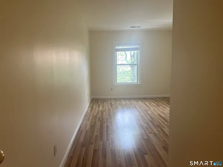 37 Greenwich Ave #2-6 — Photo 16