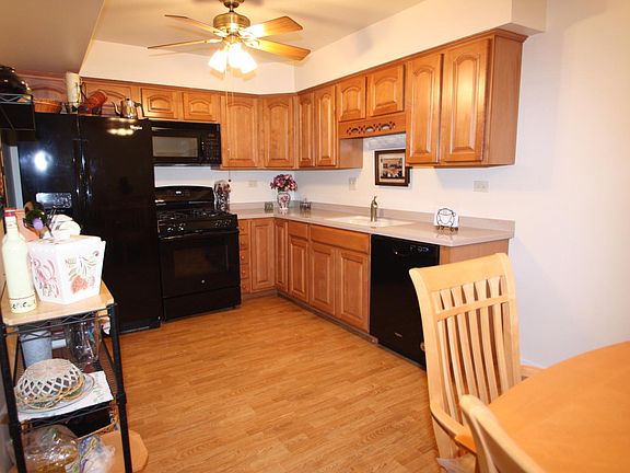 5th image of 106 Mullingar Ct APT 2C