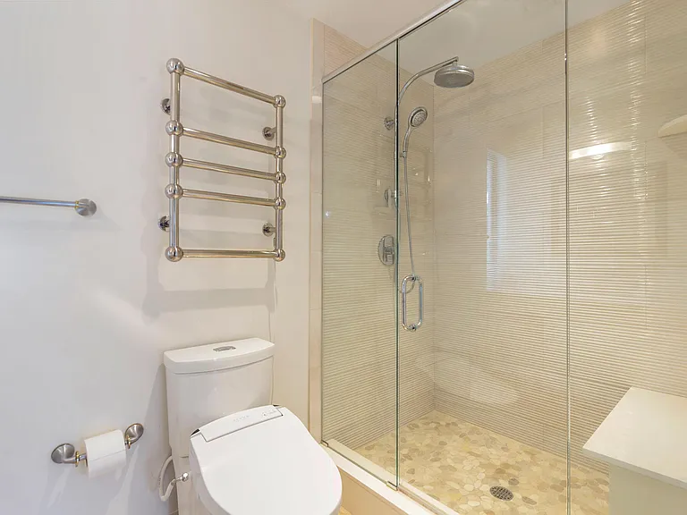575 N Lake Way — Photo 17