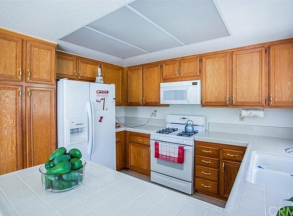 5th image of 1208 Longview Dr