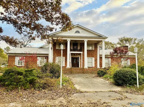 319 Highway 55 E, Falkville, AL 35622