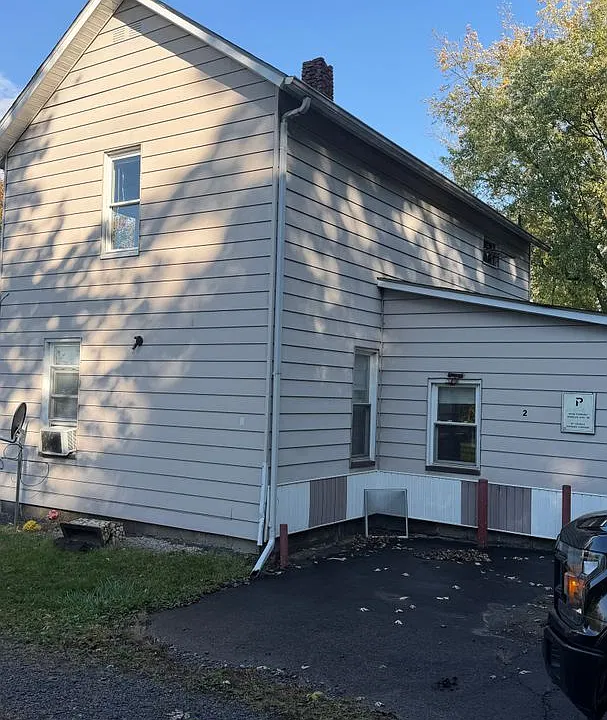 2 Germantown Dr #201