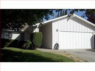 1st image of 104 Houlton Ct