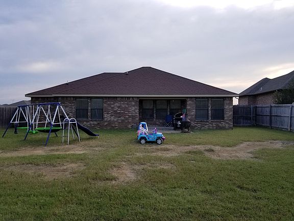 2nd image of 313 Boggy Creek Dr