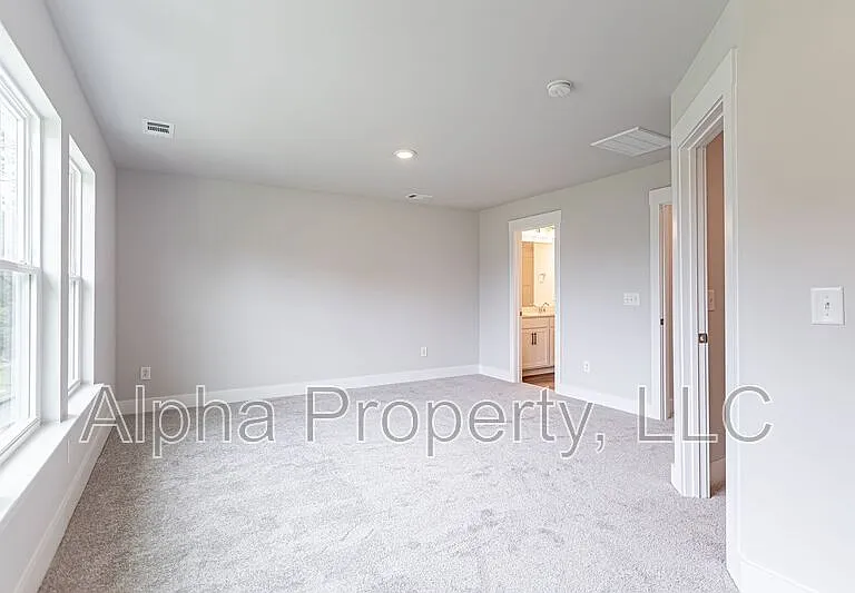 124 Keel Ln — Photo 12