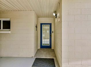 1200 Lake Harney Rd, Geneva, FL 32732