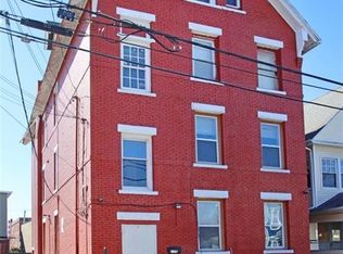 703 E Main St, Bridgeport, CT 06608