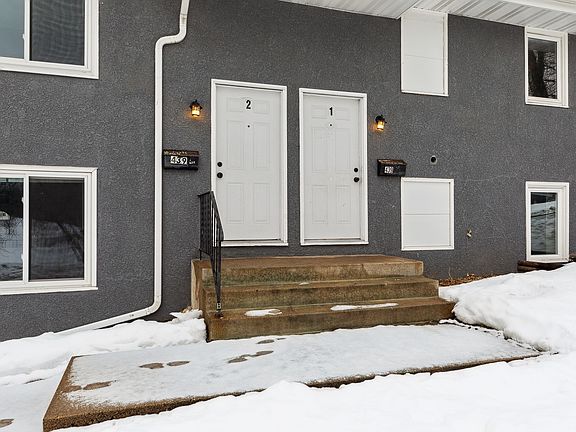 4th image of 439 Arlington Ave E #2