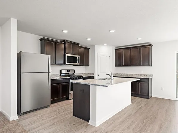 1023 White Tail Ln, Montrose, MN 55363