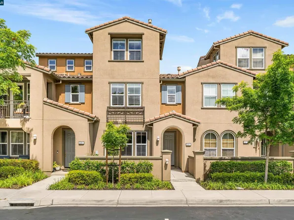 5267 Fioli Loop, San Ramon, CA 94582