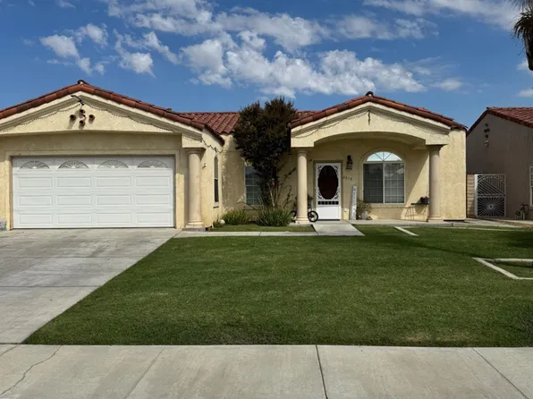 2612 Trentino Ave, Bakersfield, CA 93313