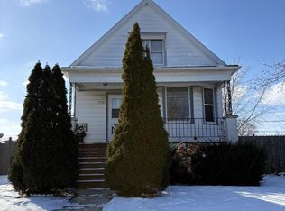 3543 S 17th St, Milwaukee, WI 53221