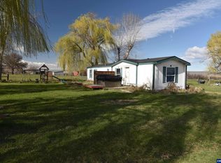 68499 Kunze Ln, Boardman, OR 97818