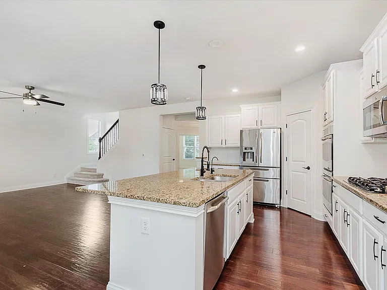 10264 Normandy Way — Photo 13