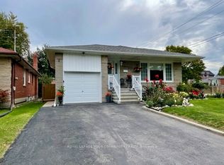 137 Palm Dr #C06, Toronto, ON M3H 2C2