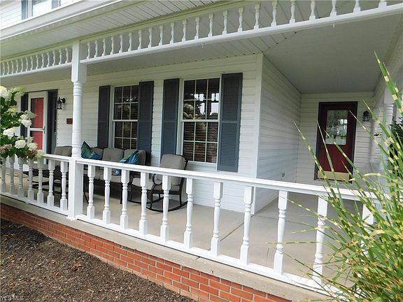 2nd image of 442 Blossom Cir