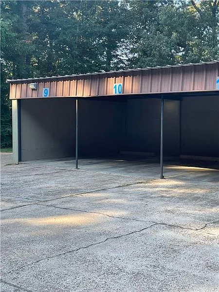 2 bed, $825 — Photo 2