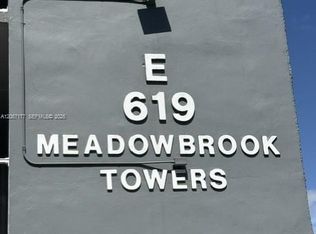 Meadowbrook, Hallandale, FL 33009