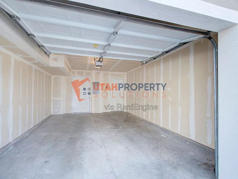 8166 N Broken Spoke Ln — Photo 18