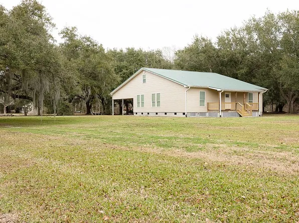 2101 Kings Ct, Saint Bernard, LA 70085