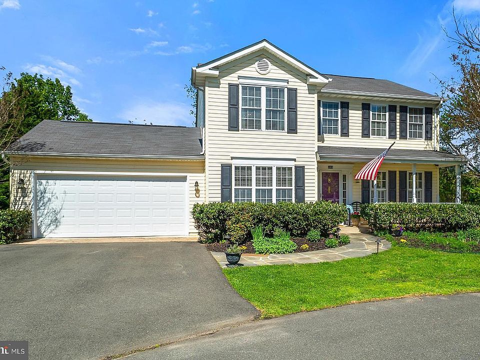 2nd image of 499 Devon Dr