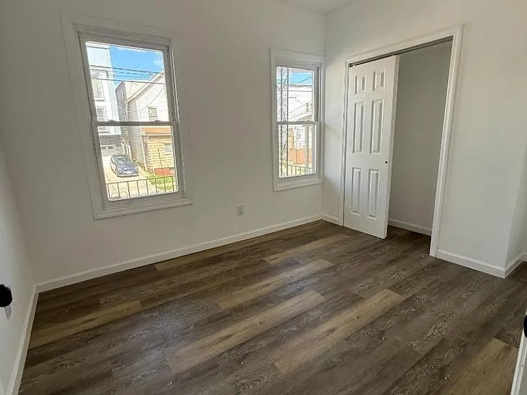 322 Court St #1 — Photo 2