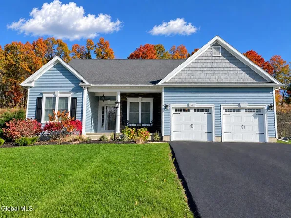 6 Birch Court, Troy, NY 12180